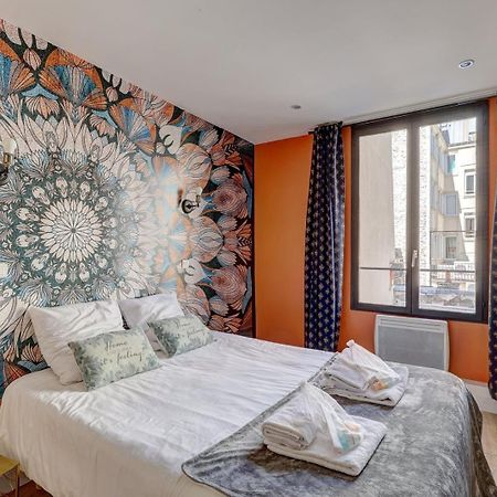 127 Suite Moshé Paris Extérieur photo