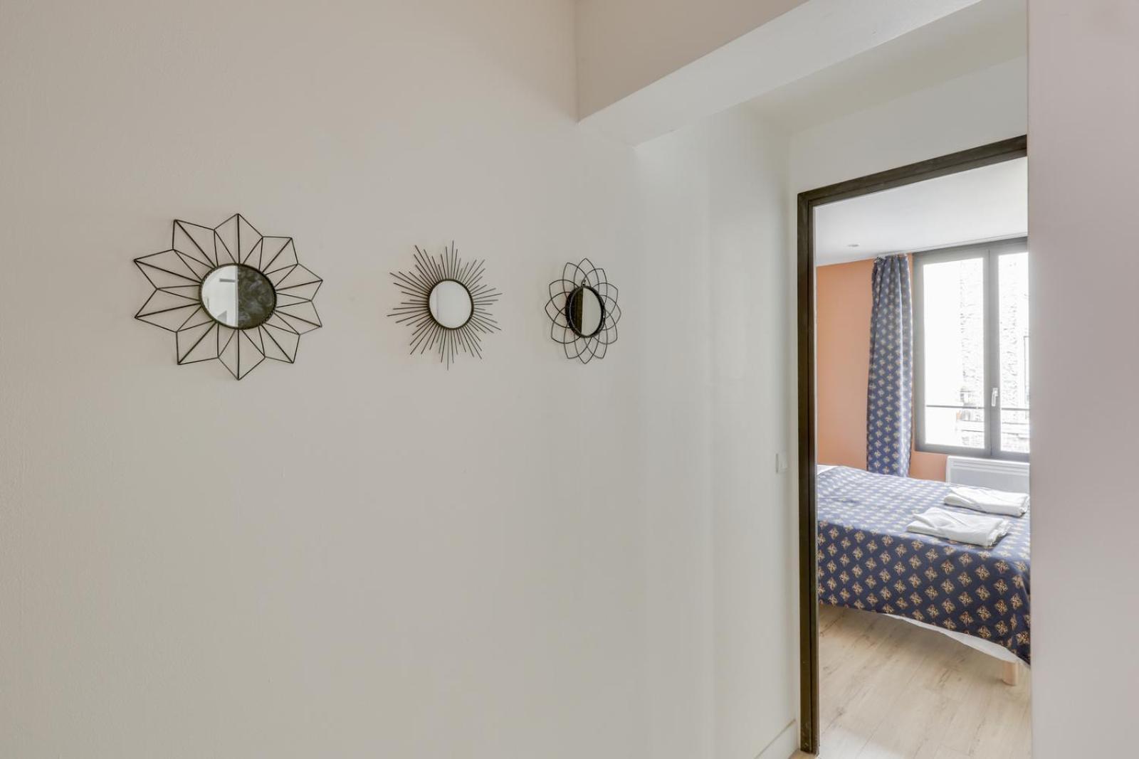 127 Suite Moshé Paris Extérieur photo