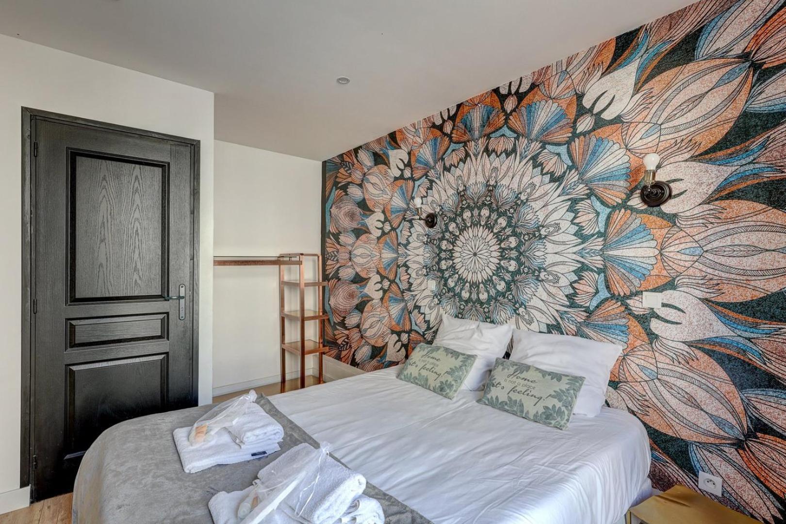 127 Suite Moshé Paris Extérieur photo